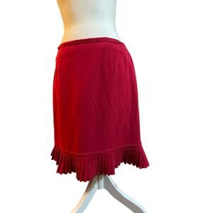 Worthington 10p red ruffle edge mini skirt